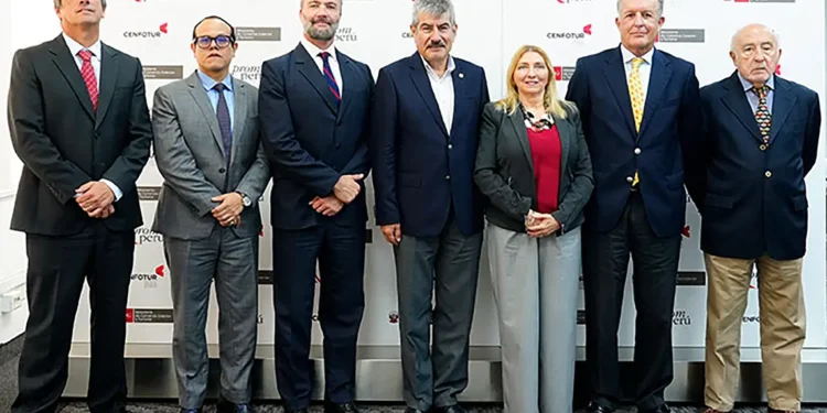 CCL presentó al Mincetur propuestas para fortalecer el Comercio Exterior y el Turismo